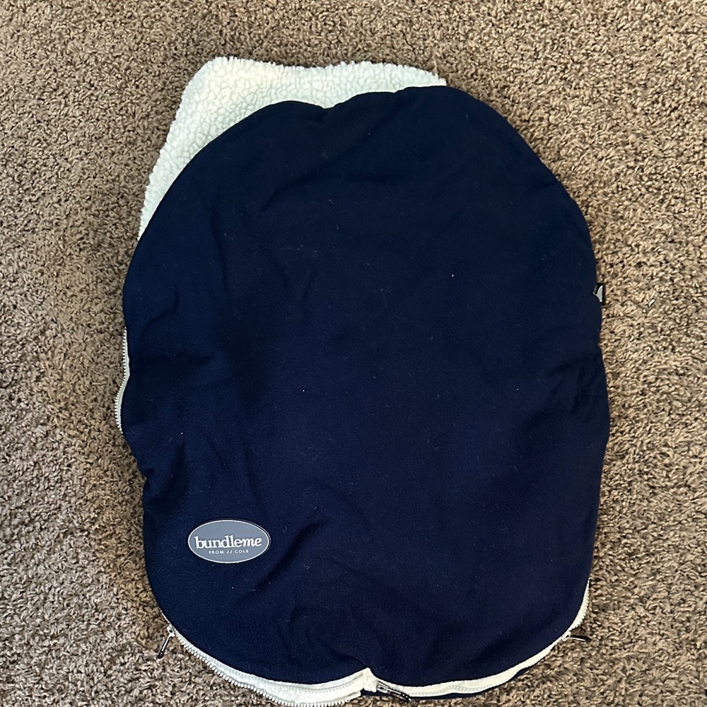 Bundleme Navy Blue and Cream Sherpa Baby Car Carrier/Seat/Stroller Cover